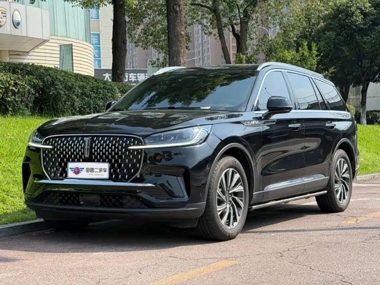 Lincoln Aviator 2024 3.0T V6 AWD Elegance Edition 6-Seater