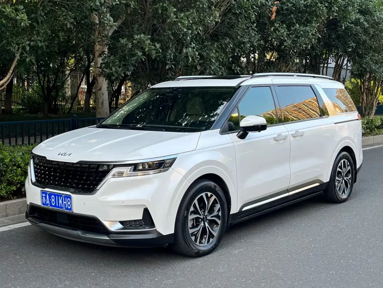 Kia Carnival 2021 2.0T Luxury Tech Edition