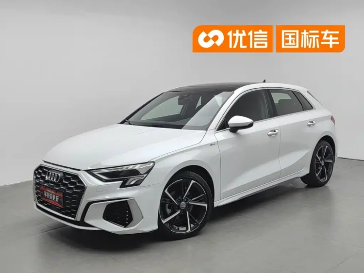 Audi A3 2021 Sportback 35 TFSI Fashion Sport