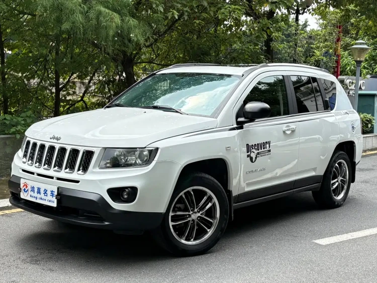 Jeep Compass (Import) 2013 2.4L AWD Sport