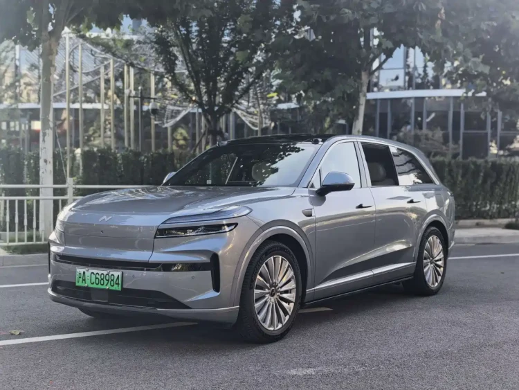 Ledao L90 2025 AWD Base Model