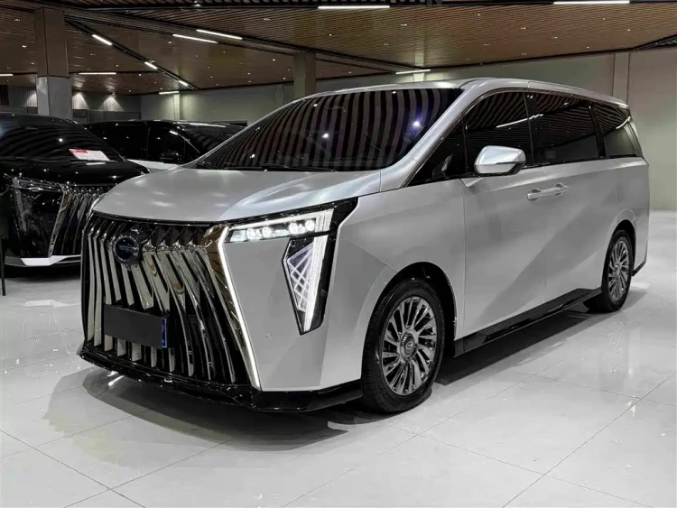 GAC Trumpchi Trumpchi M8 2023 Model Master Series Hybrid Royal Edition