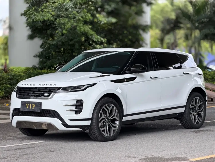 Land Rover Range Rover Evoque 2024 Range Rover Evoque L 249PS Light Master Edition
