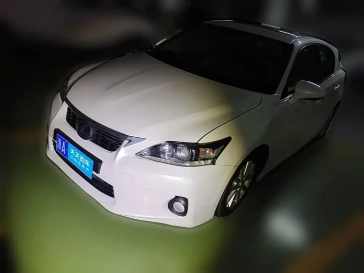 Lexus CT 2013 CT200h Comfort