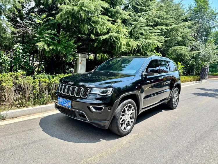 Jeep Grand Cherokee (Import) 2021 3.0L 80th Anniversary Edition