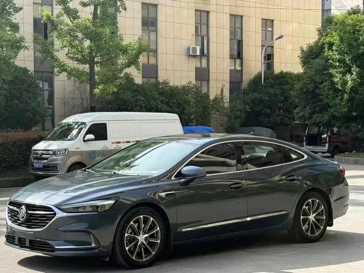 Buick LaCrosse 2019 28T Luxury Edition
