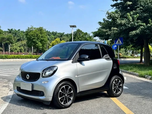 smart fortwo 2015 1.0L 52kW Hardtop Passion Edition