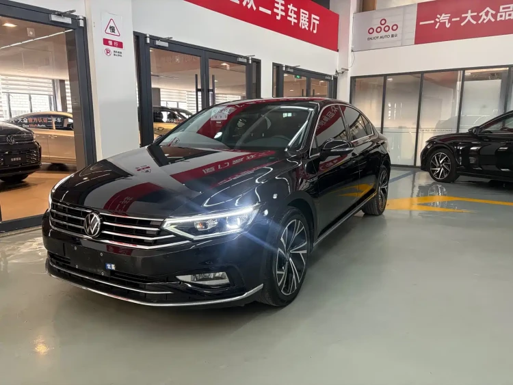 Volkswagen Magotan 2020 330TSI DSG Luxury