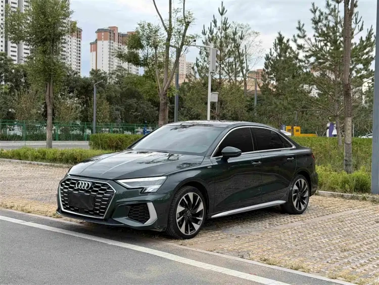 Audi A3 2023 Facelift A3L Limousine 35 TFSI Fashion Sport