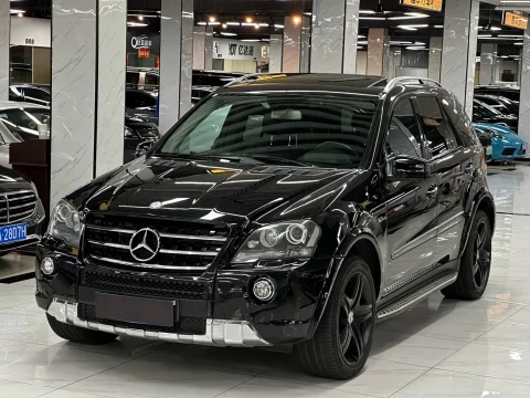 Mercedes-Benz M-Class AMG 2011 AMG ML 63