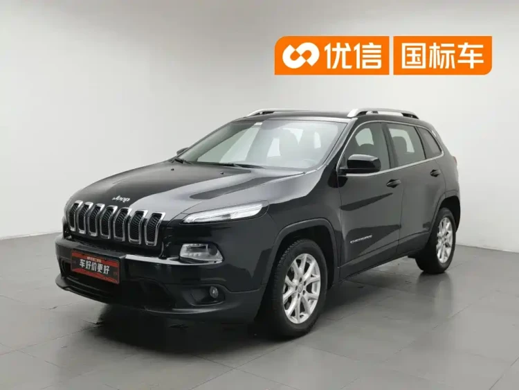 Jeep Cherokee 2016 2.0L Superior Edition