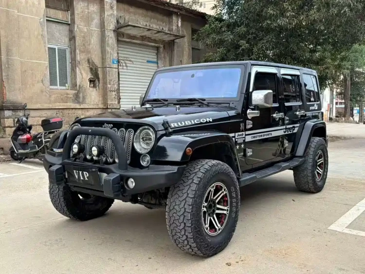 Jeep Wrangler 2014 3.0L Sahara 4-Door