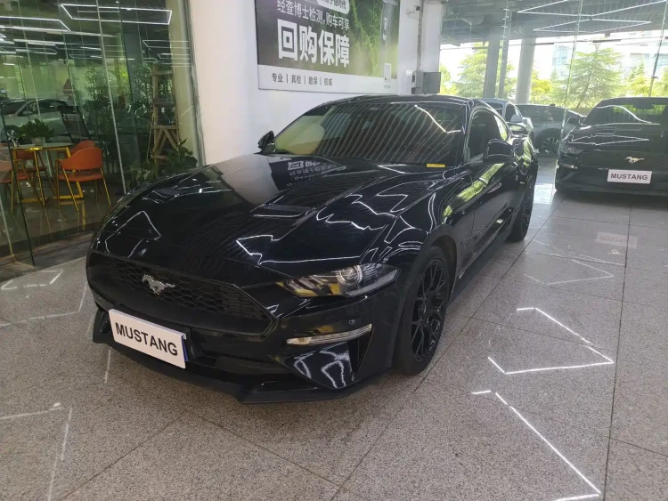 Ford Mustang 2021 2.3T EcoBoost Shadow Performance Advanced Edition