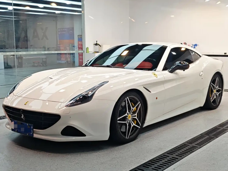 Ferrari California T 2015 3.9T Standard