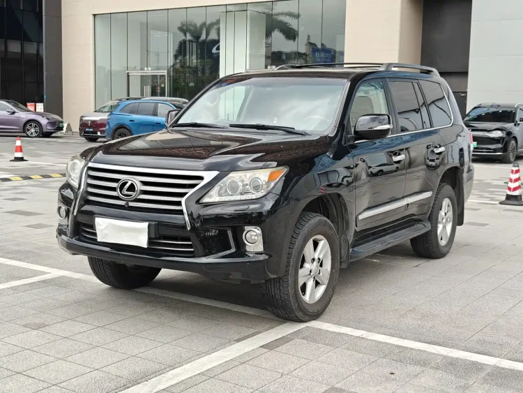 Lexus LX 2012 Model 570