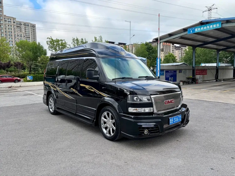 GMC Savana 2017 1500S 4WD Classic Edition