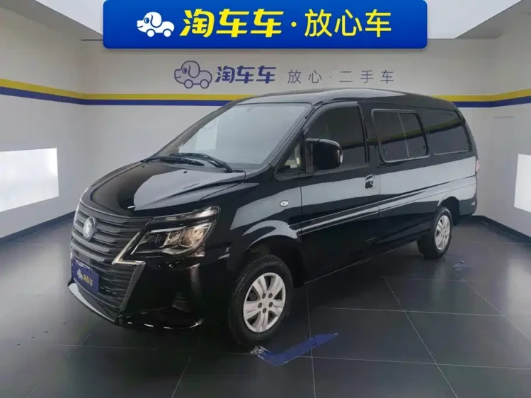 Dongfeng Fengxing Lingzhi 2023 M5L 1.6L Basic 7-seater