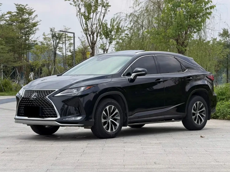 Lexus RX 2020 Facelift 300 2WD Comfort Edition