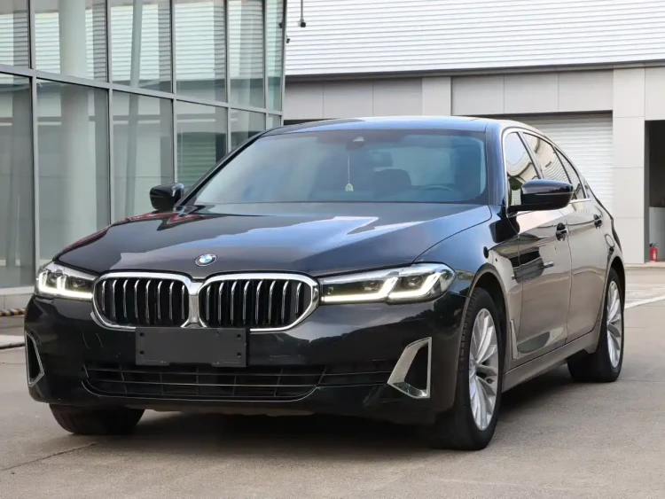 BMW 5 Series 2021 Facelift 525Li Luxury Package