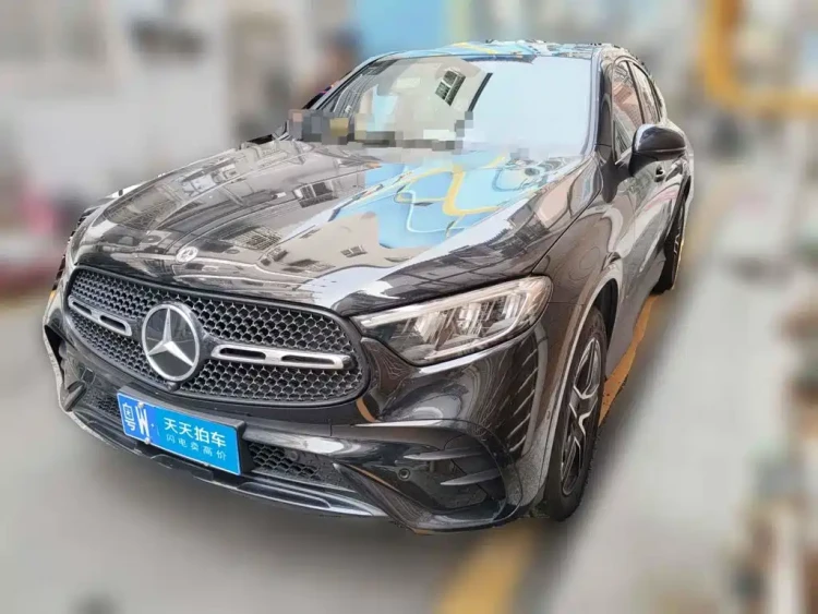 Mercedes-Benz GLC Coupe 2025 Facelift GLC 260 4MATIC Coupe SUV