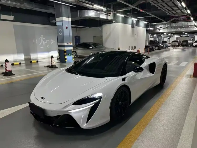 McLaren Artura 2023 3.0T Hybrid Standard