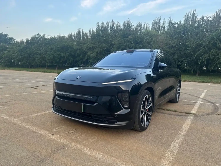 NIO ES8 2023 100kWh Signature Edition