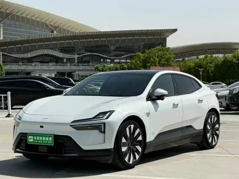 Polestar 4 2024 Single Motor Standard Range PLUS Twin-Star Connected Edition