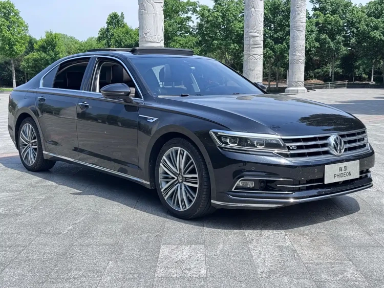 Volkswagen Phideon 2016 Model 480 V6 AWD Executive Flagship