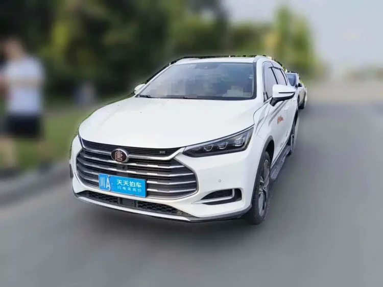 BYD Tang 2018 2.0T Automatic Smart Connection Honor Edition 7-Seater China V