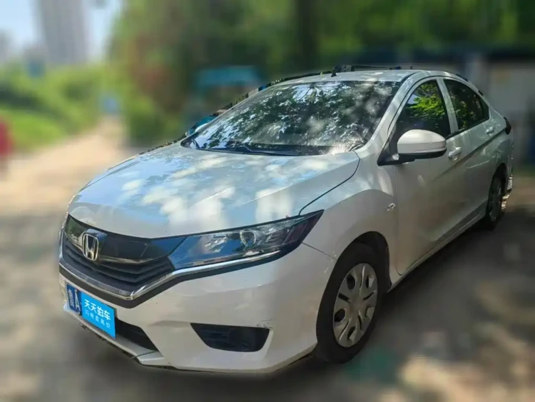 Honda Greiz 2016 1.5L CVT Classic Edition