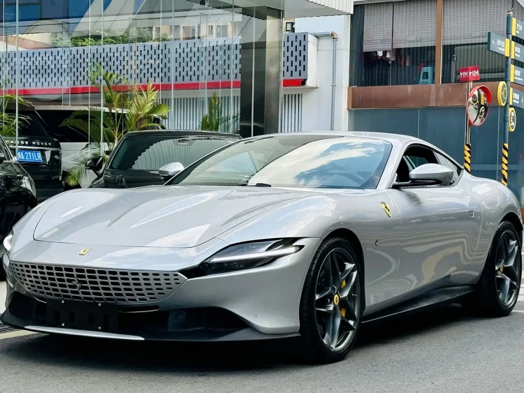 Ferrari Roma 2020 3.9T V8