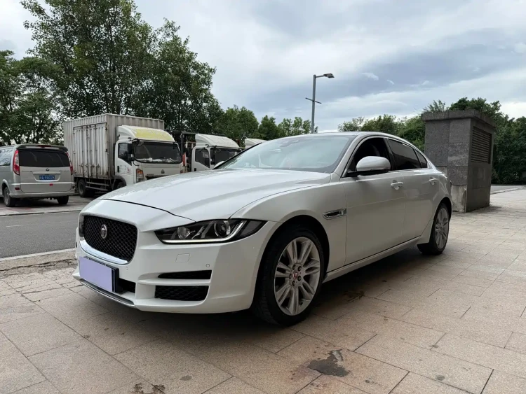 Jaguar XEL 2019 2.0T 200PS Premium