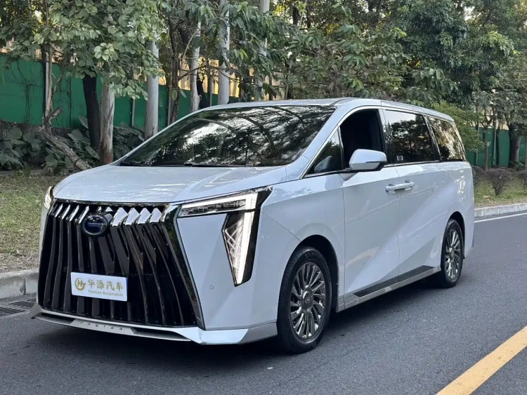 GAC Trumpchi Trumpchi M8 2023 Model Master Series Hybrid Royal Edition