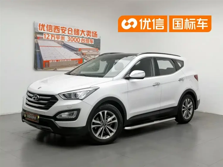 Hyundai Santa Fe 2015 2.0T Automatic 4WD Premium 7-seater