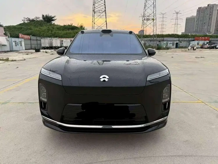 NIO ES8 2025 Base Model