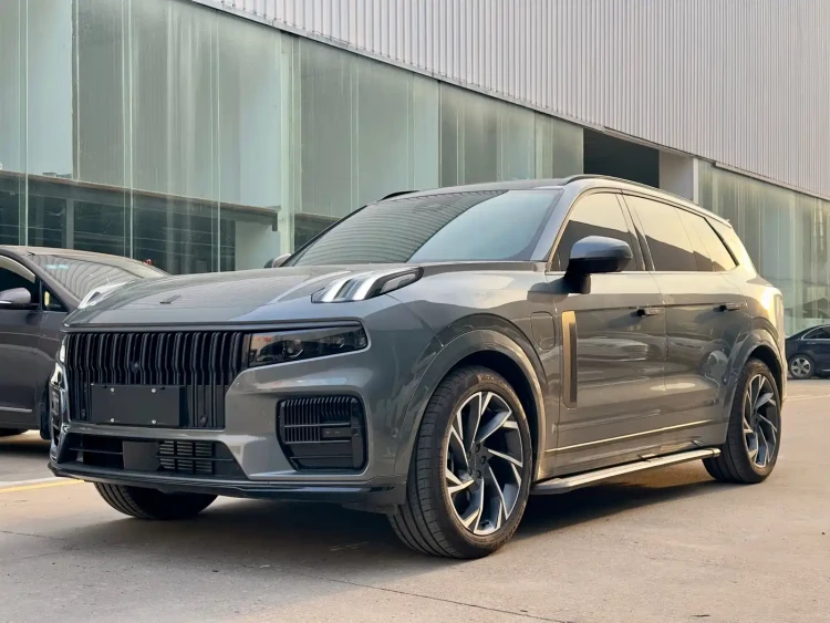 Lynk & Co 09 EM-P 2021 2.0T PHEV Ultra 7-Seater