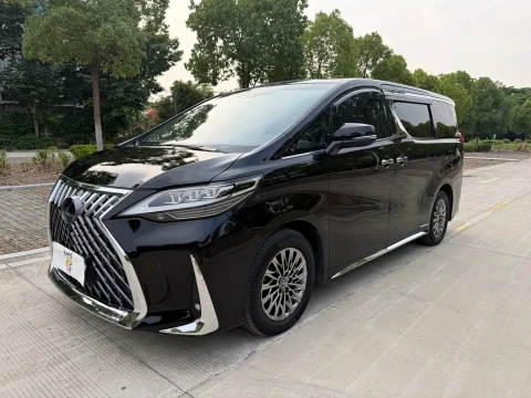 Lexus LM 2020 300h 4-Seat Imperial Edition