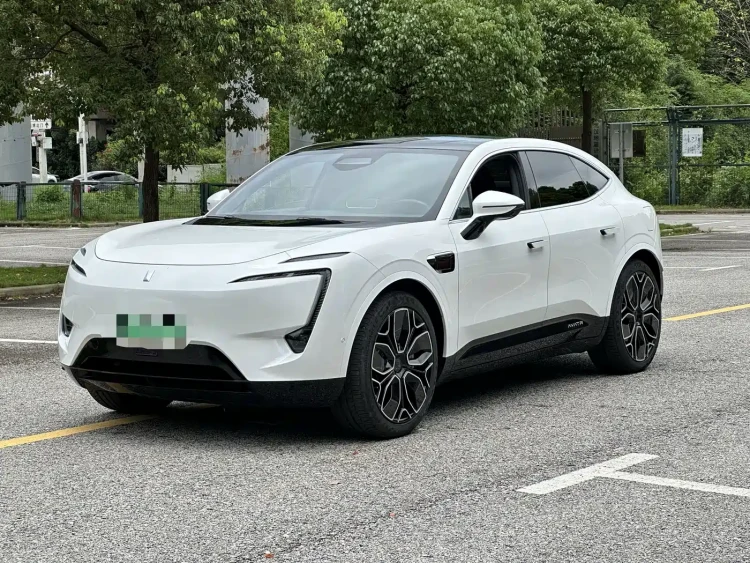 Avatr 11 2023 Harmony 90° RWD Edition