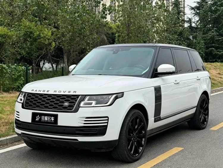 Land Rover Range Rover 2021 3.0 L6 Heritage Extended Classic Edition