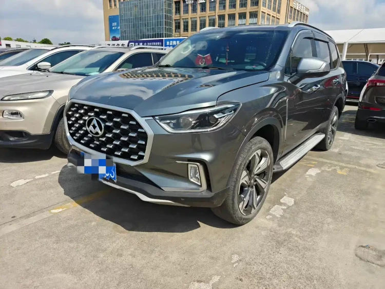 SAIC Maxus D90 2017 2.0T Automatic 2WD Uranus