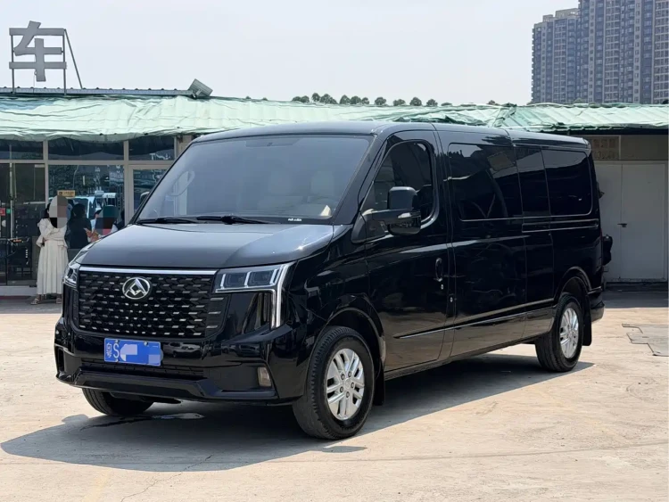 SAIC Maxus Xintu V80 2025 PRO Aoyun 2.0T AMT Long Wheelbase Ultra-Low Roof 6/7/8/9-Seater
