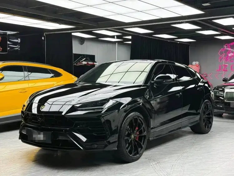 Lamborghini Urus 2021 4.0T V8
