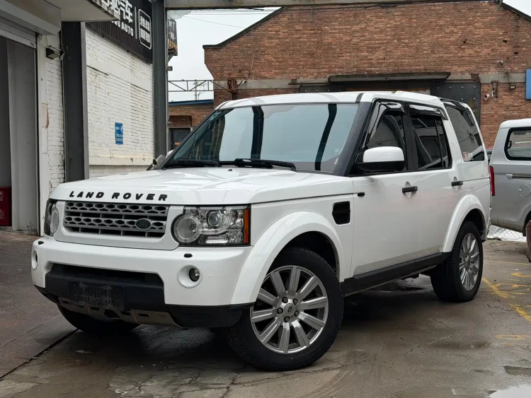 Land Rover Discovery 2013 5.0 V8 SE