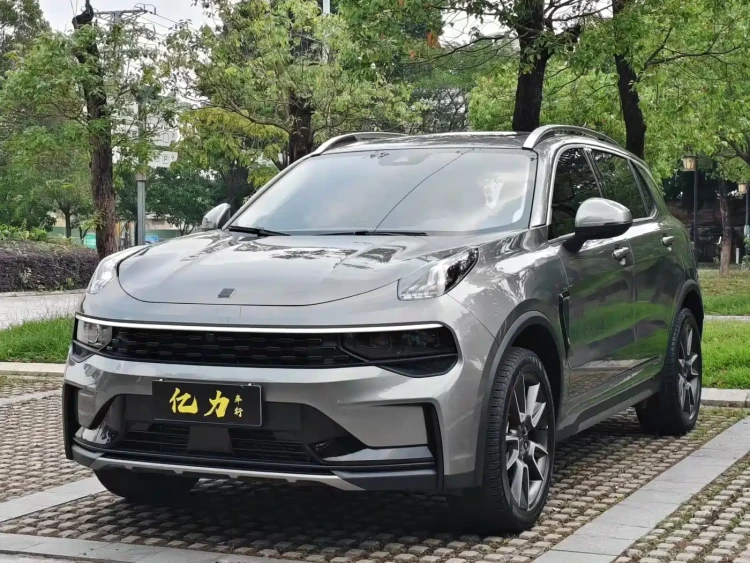 Lynk & Co 01 2021 2.0TD 2WD Pro
