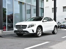 Mercedes-Benz GLA 2017 GLA 200 Dynamic