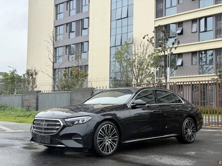 Mercedes-Benz E-Class 2025 E 300 L Luxury