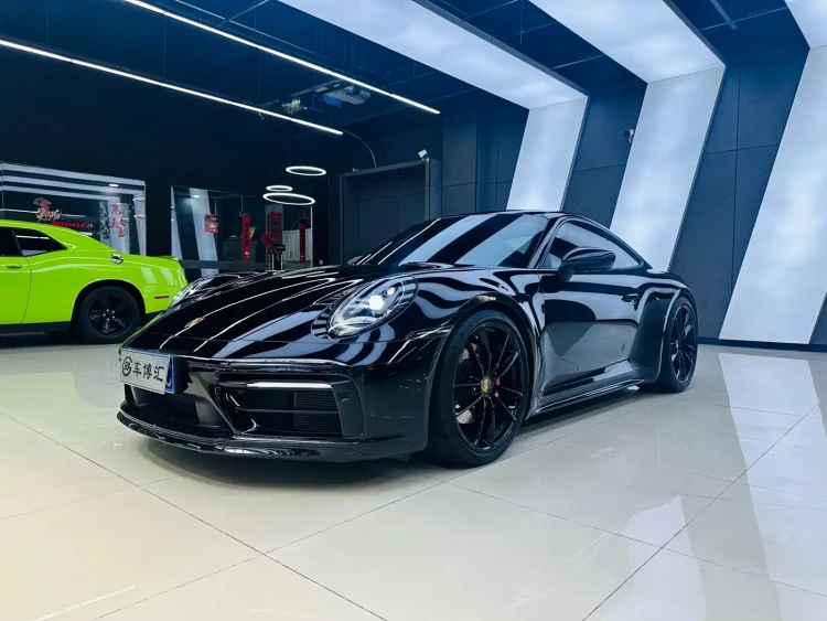 Porsche 911 2020 Carrera 3.0T