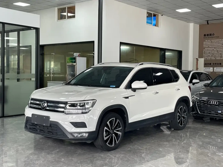 Volkswagen Tharu 2022 280TSI FWD Luxury Edition