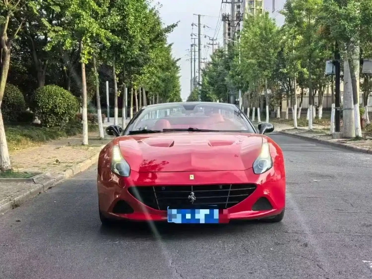 Ferrari California T 2015 3.9T Standard
