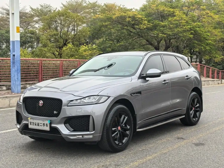 Jaguar F-PACE 2020 2.0T R-Dynamic SE